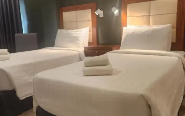 Hotel Herencia 625