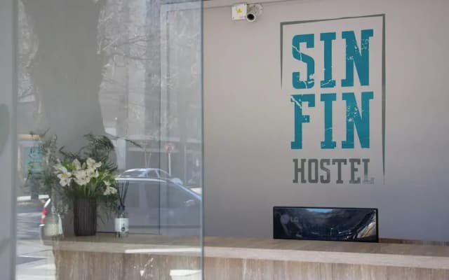 Sin Fin Hostel