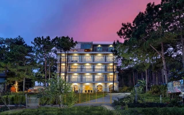 Romeo Juliet Dalat Resort