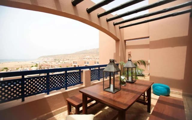 Aparthotel By Paradis Plage