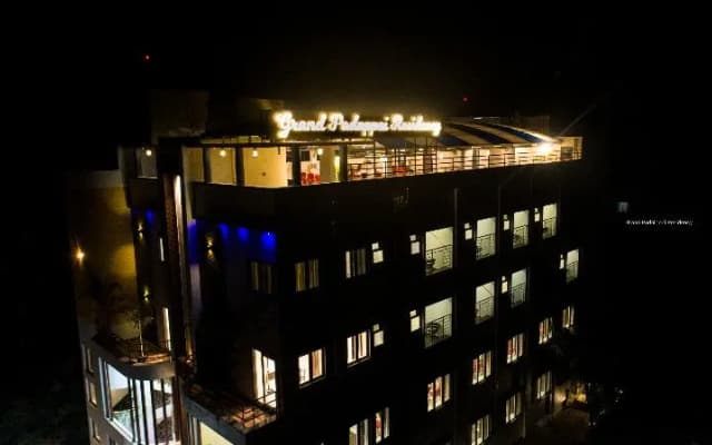 Grand Padappai Residency