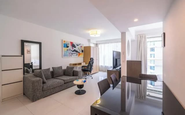 Tyms Xujiahui Elegant 1BR APT