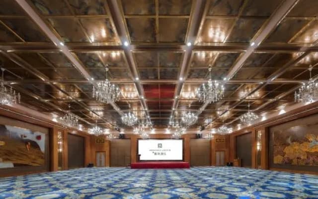 Mingfa Hotel (Nanjing South Railway Station Mingfa Plaza Subway Station Store)