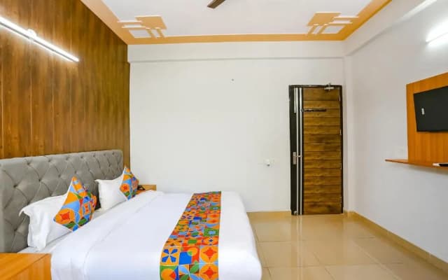 FabHotel Next Home Prime