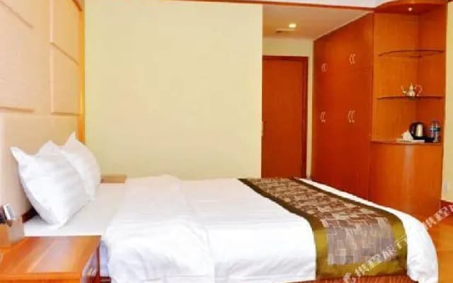 Peigen Yizutang Hotel