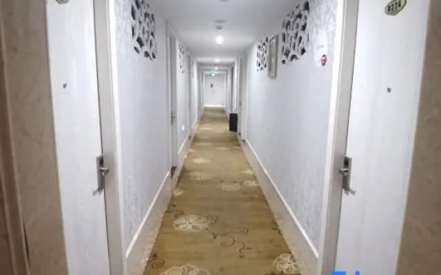 Time Hotel（Shaoxing Keqiao Textile Chengbei market store）
