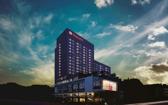 Ramada Plaza Suwon