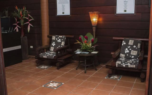 Aninga Lodge