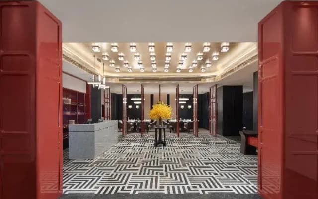 Crowne Plaza Jingmen