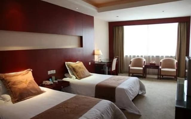 Yadu Hotel