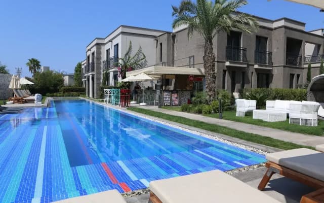 Sandora Boutique Hotel