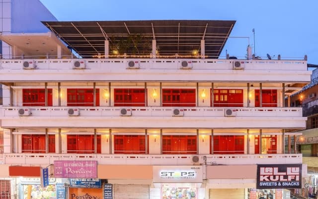 Itsy Hotels Red Lotus Heritage, Promenade Beach