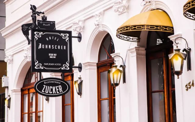 Johnscher by SJ - San Juan Curitiba