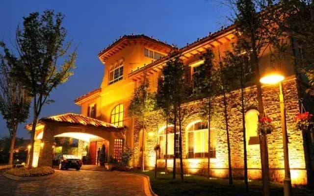 Baden Town Hot Spring Villa