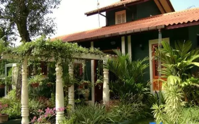 Marakolliya Stay, 2BR Residential Holiday Bungalow