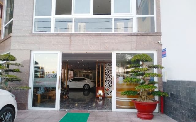 One Season Boutique Hotel Vung Tau - Beachfront