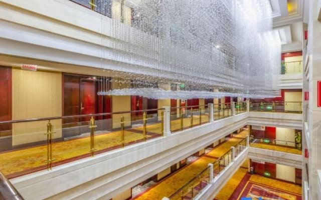 Hong Qi Qu Holiday Hotel