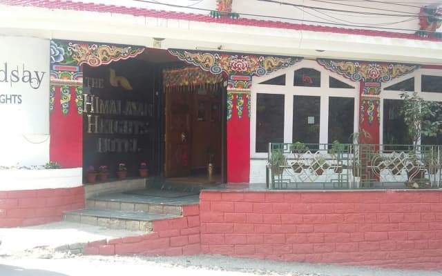 The Lindsay Himalayan Heights