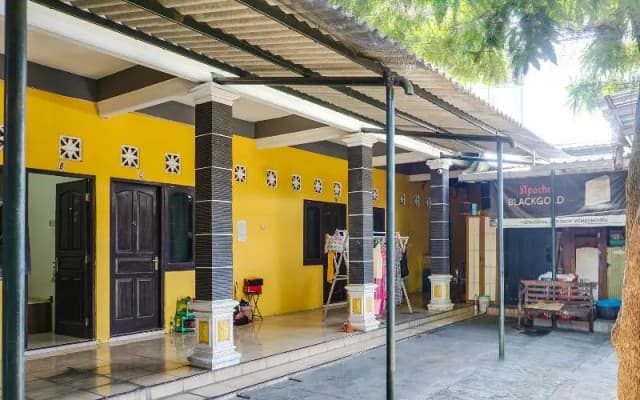 Spot On 91735 Griya Cendekia Syariah