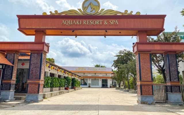 Aquaki Resort & Spa