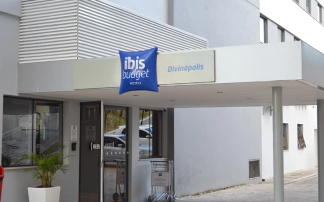 ibis budget Divinopolis