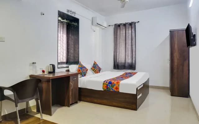 FabHotel Kohinoor Residency I