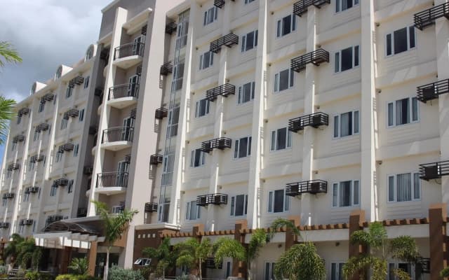 Sotogrande Iloilo Hotel