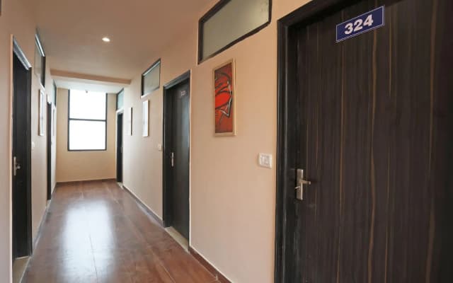 OYO 35741 Dsg Residency.