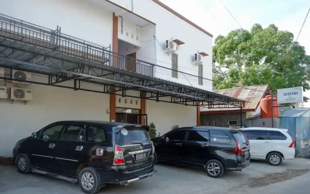 RedDoorz near Pasar Baru Mamuju