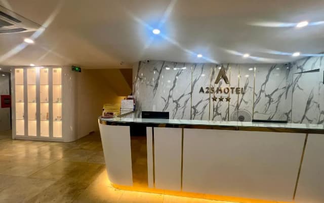 A25 Premium Hotel - 12 Ngo Si Lien