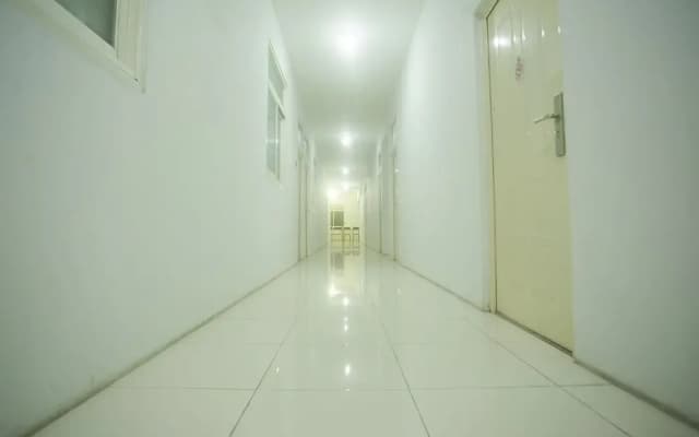 Lapan Lapan by OYO Rooms