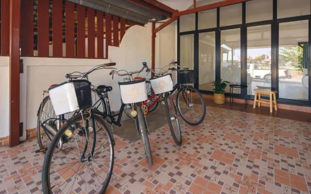 Yindee Home and Cafe