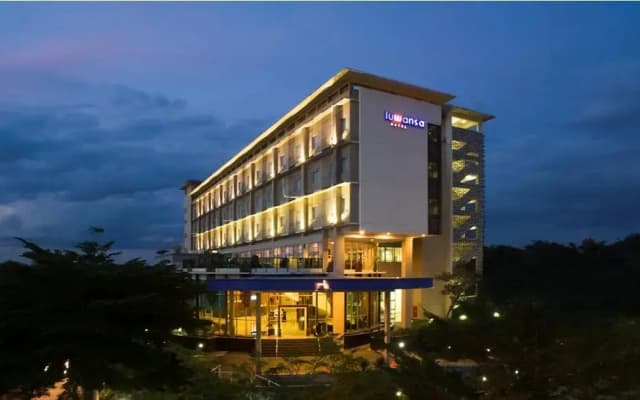 Luwansa Hotel