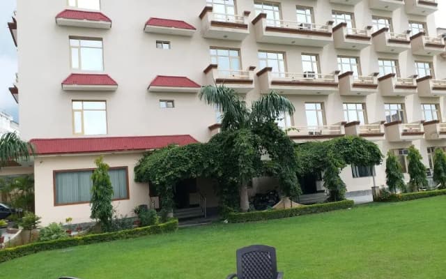 Hotel Jagdamba