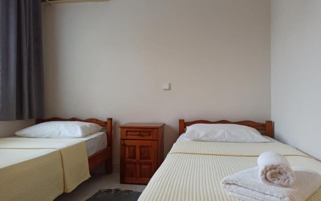 Isil Suite