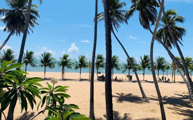 Suíte frente mar e pés na areia
