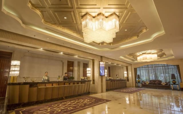 Xian Titan Senbo Hotel