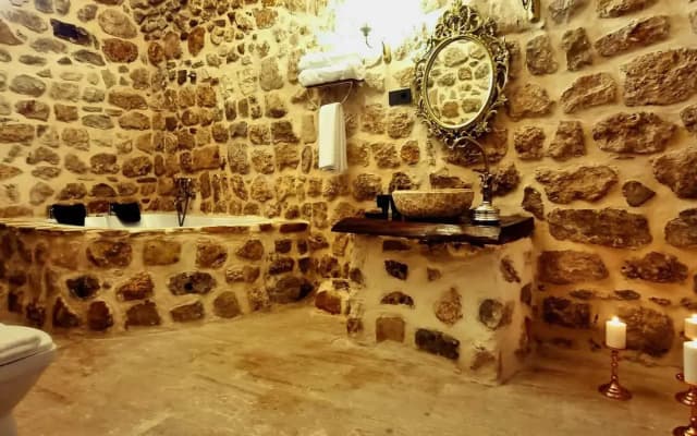 Antik Han Otel