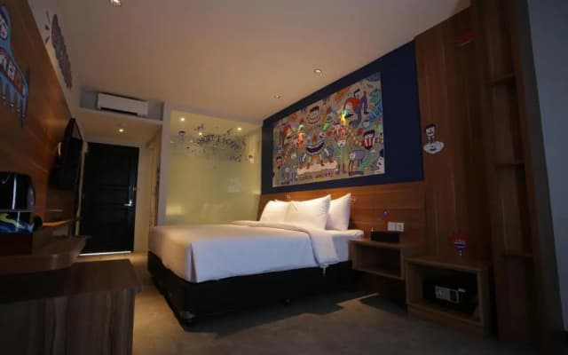 Creative Restart Hotel