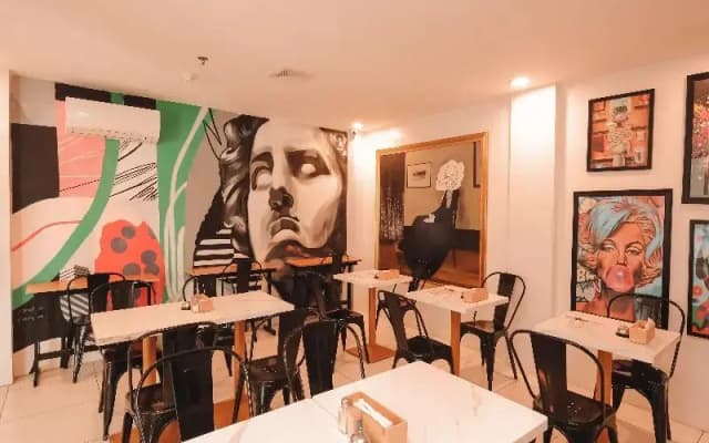 Rosey Hotel
