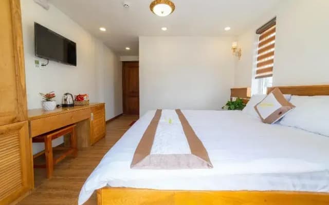RedDoorz Anh Phuong Hotel