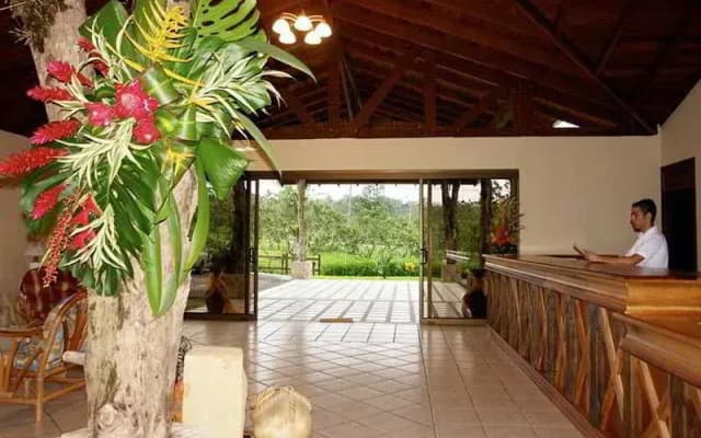Arenal Manoa