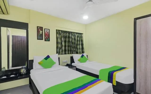 Treebo Naman'S Inn Near Kalighat Mandir