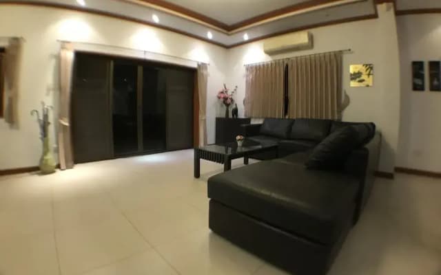 Baan TonPalm Pool Villa Huahin