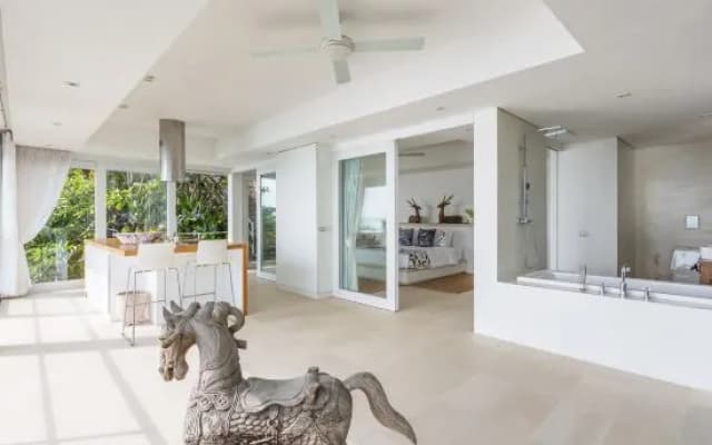 Element of 8 at Cape Laem Sor Estate