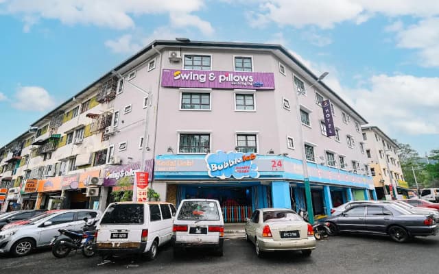 GS Golden Star Hotel