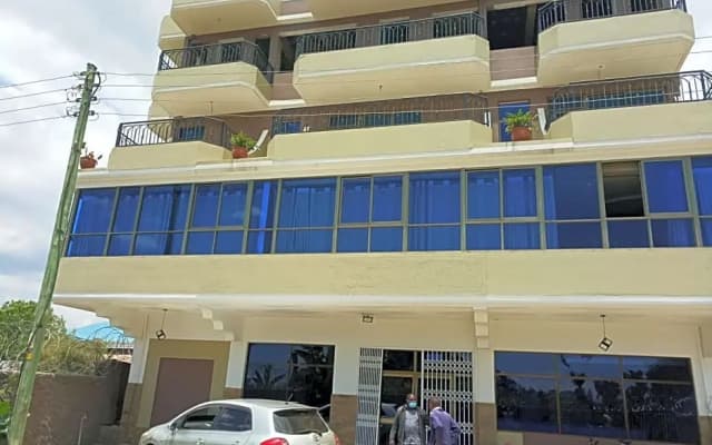 Hotel Taji