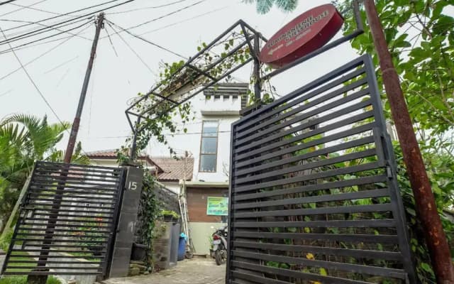 Buminanienie Guesthouse Bandung