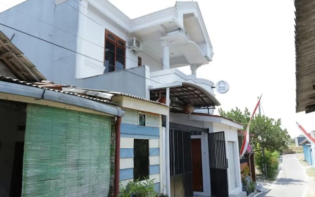 SPOT ON 93189 Rumah Berkah Syariah