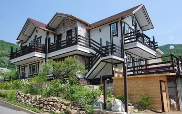 Gwanghwado Lucia Pension(강화도 루치아펜션)